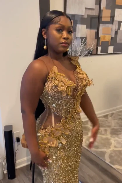 Gold Sleeveless Flowers Sequin Column Floor length Sparkle Prom Dresses - Image 2