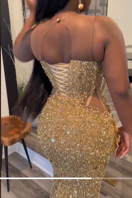Gold Sleeveless Flowers Sequin Column Floor length Sparkle Prom Dresses - Image 3