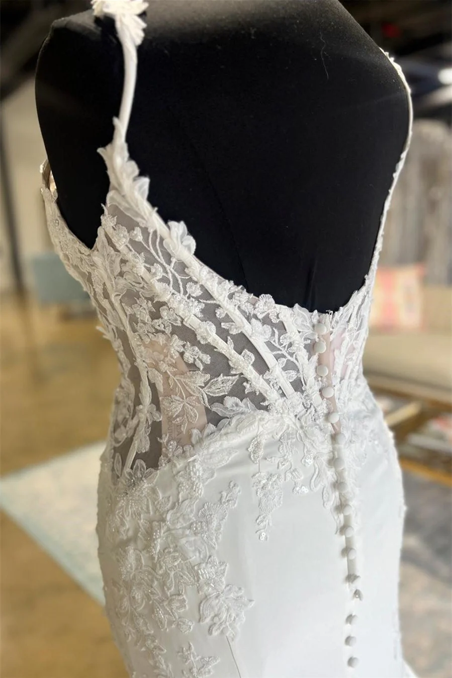 Gorgeous Spaghetti-Straps Sleeveless Mermaid Wedding Dress Appliques Lace Open Back With Buttons - Image 3