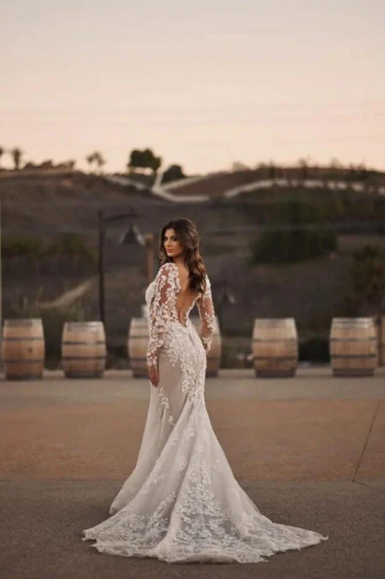 Elegant Long Mermaid Lace Wedding Dresses With Long Sleeves - Image 2
