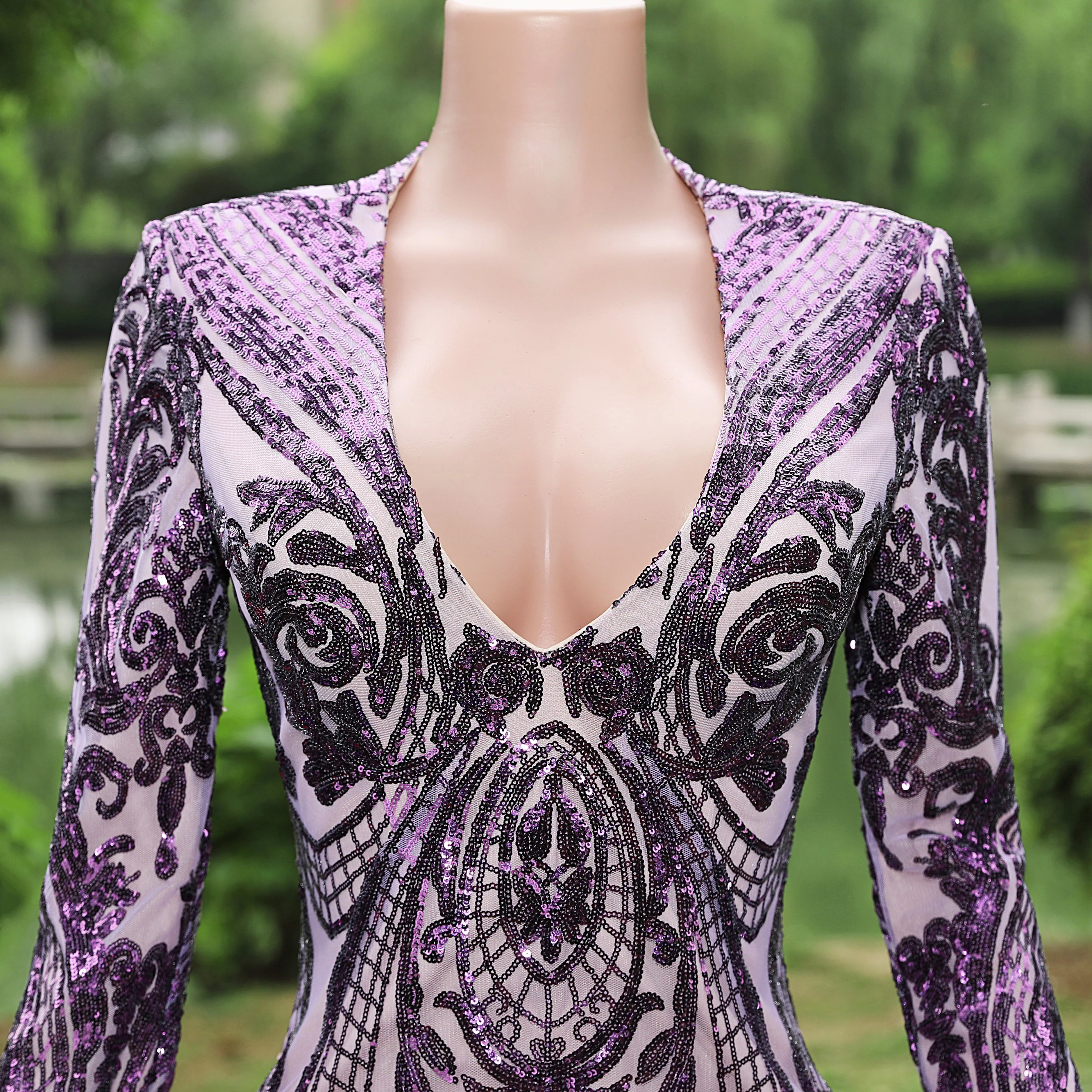 Gorgeous Purple Long Sleeves V-Neck Prom Dress Sequins With Flowers - Image 6