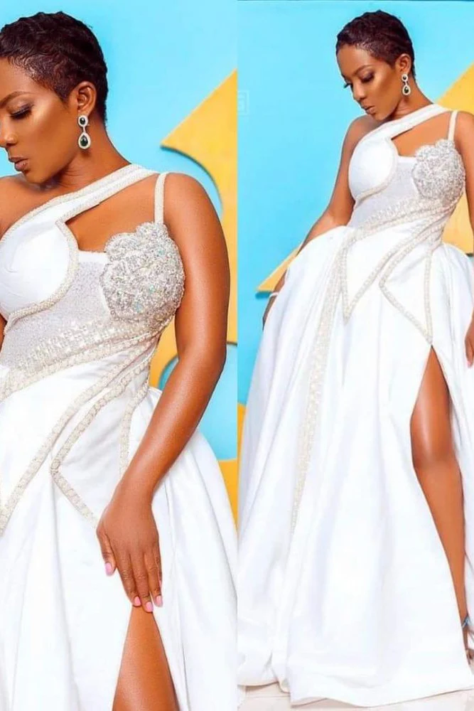 High Fashion One shoulder Keyhole Ball Gown Lace Wedding Dress - Image 3