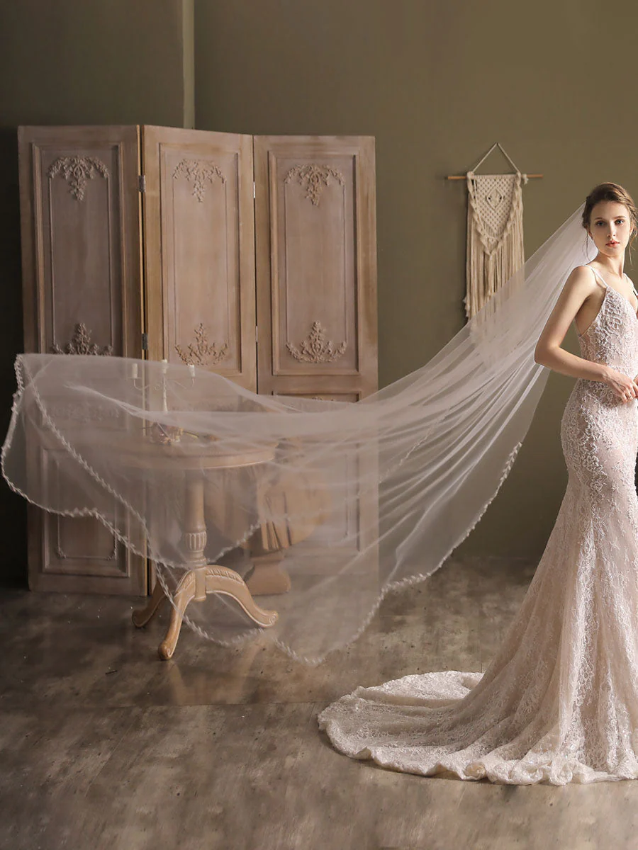Ivory One-Tier Tulle Finished Edge Waterfall Long Wedding Veils - Image 3