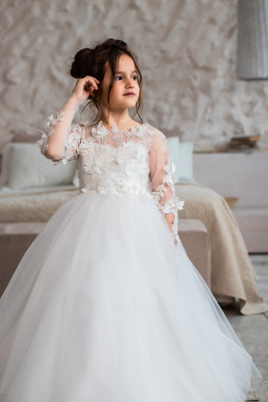 Jewel Long Sleeve Ball Gown Backless Lace Applique Bowknot Flower Girl Dress - Image 4