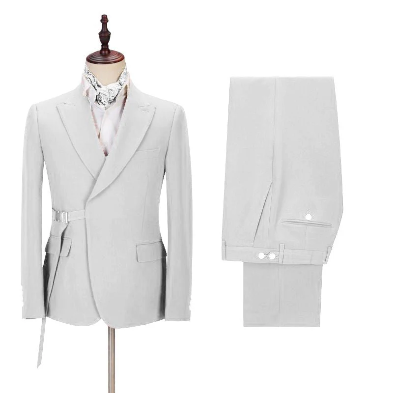 Fashion Peaked Lapel  Silver Men Suits with Adjustable Buckle - Image 2