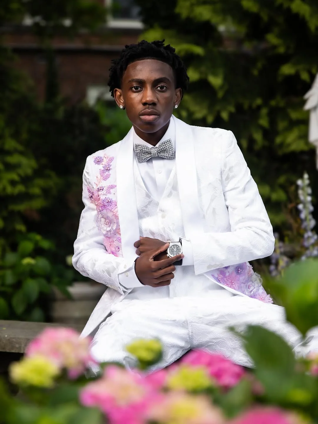 Latest White Coat 3 Pieces One Button Prom Suits Shawl Lapel Homecoming Tuxedo - Image 3