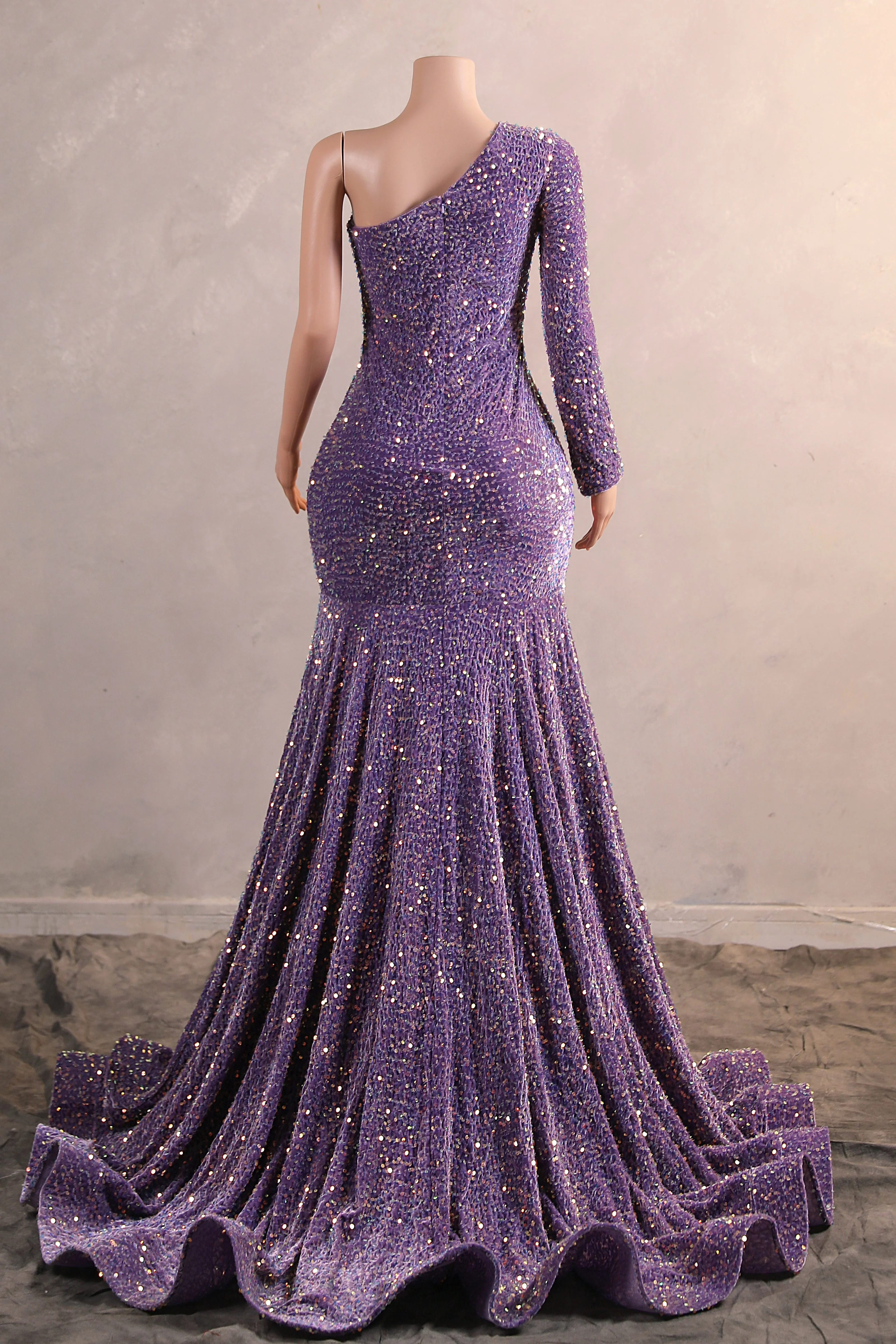 Lavender Purple One shoulder Long sleeves Keyhole sequin Prom Dresses - Image 3