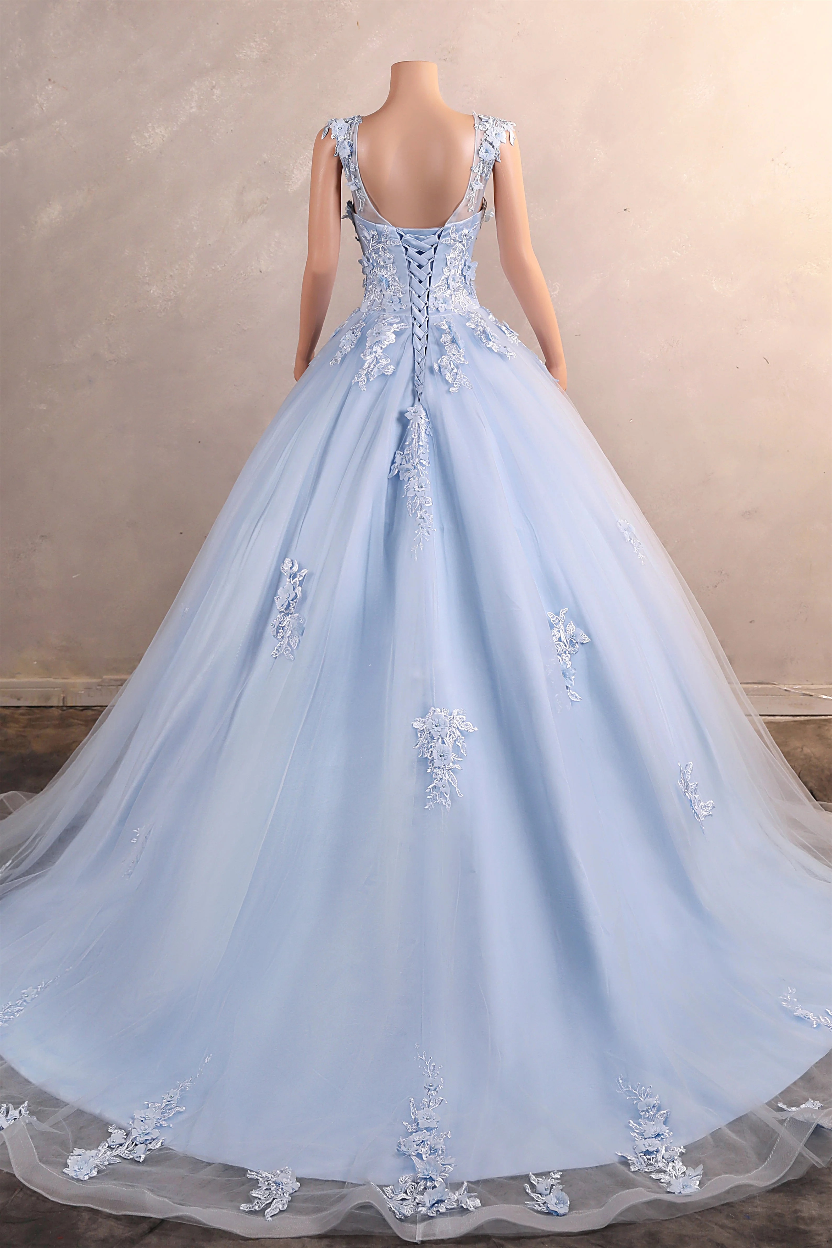 Light Blue Staps Lace Appliques Sleeveless Ball Gown Tulle Prom Dresses - Image 3