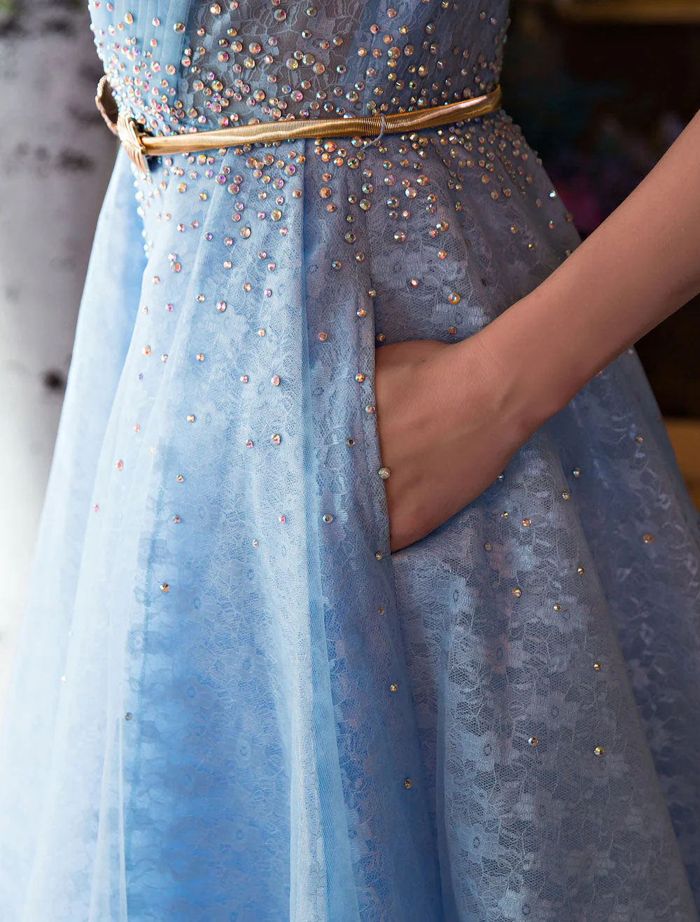 Glamorous Long Evening Dresses Luxury V Neck Rhinestones Beading Cap Sleeve Pleated Lace Tulle Baby Blue Formal Evening Dresses - Image 6