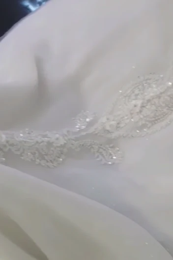Luxurious Crystals Mermaid Wedding Dresses Off the Shoulder Appliques Bridal Gowns - Image 6