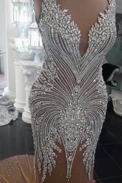 Luxurious Crystals Mermaid Wedding Dresses V Neck Backless Champagne Bridal Gowns - Image 2