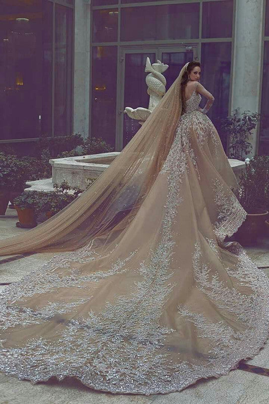 Luxurious Long Sleeve Beadings Ball Gown Appliques Wedding Dress - Image 3