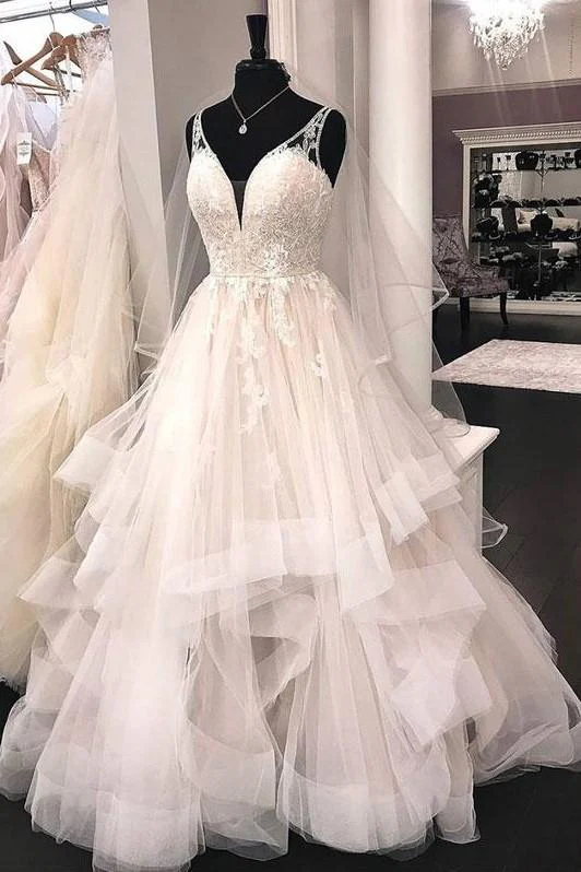 Luxurious lace Princess Wedding Dress With Ruffles - Image 3