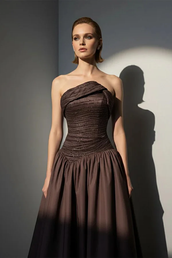 Luxury Brown Strapless Sleeveless Satin Prom Dress A-Line Beads With Zipper Pleats - Image 3