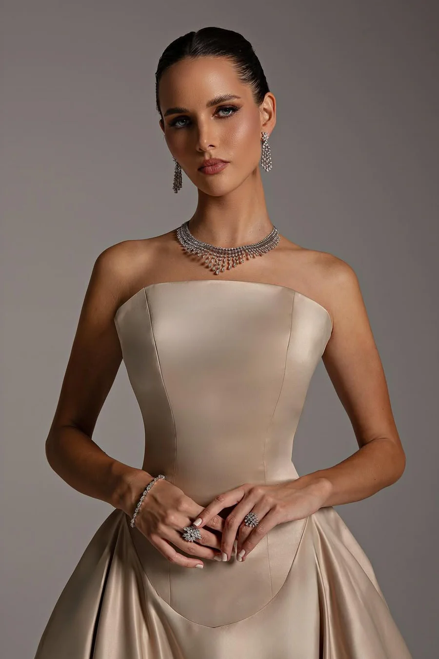 Luxury Strapless Sleeveless Satin A-Line Prom Dresses Long With Zipper Pleats - Image 3