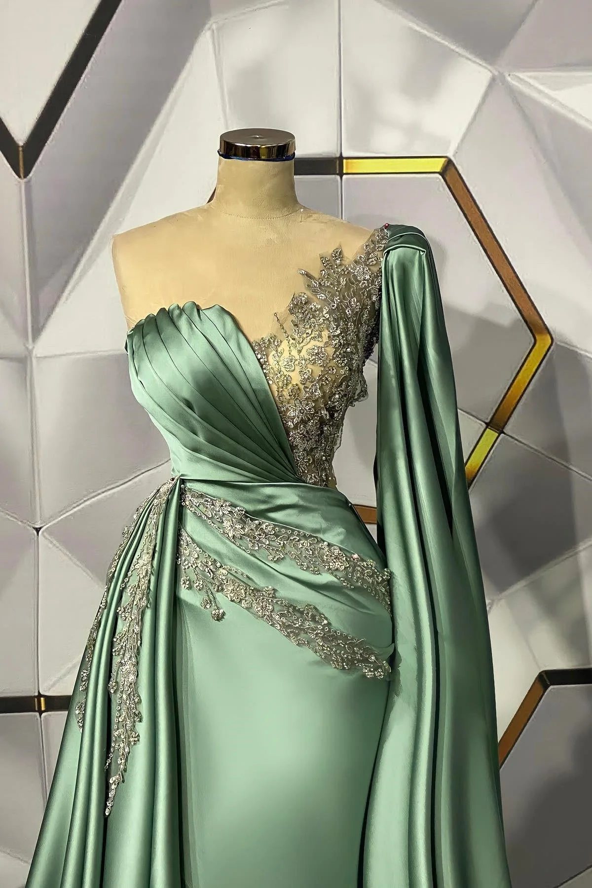 Mermaid Asymmetrical Floor-length Appliques Lace With Shawl Prom Dress - Image 2