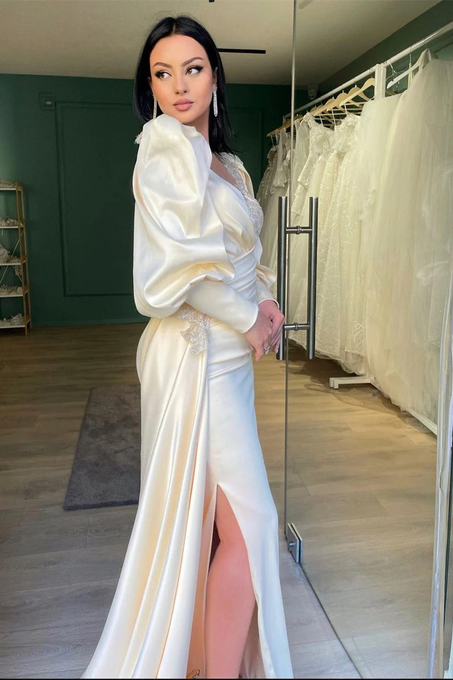 Mermaid Bubble Sleeves V-neck with Side Train High Split Floor-length Long Sleeve Appliques Lace Prom Dress - Image 2