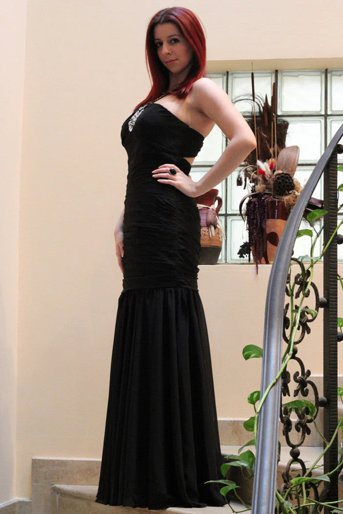 Mermaid Halter Floor Length Chiffon Backless Rhinestone Evening Dress - Image 2