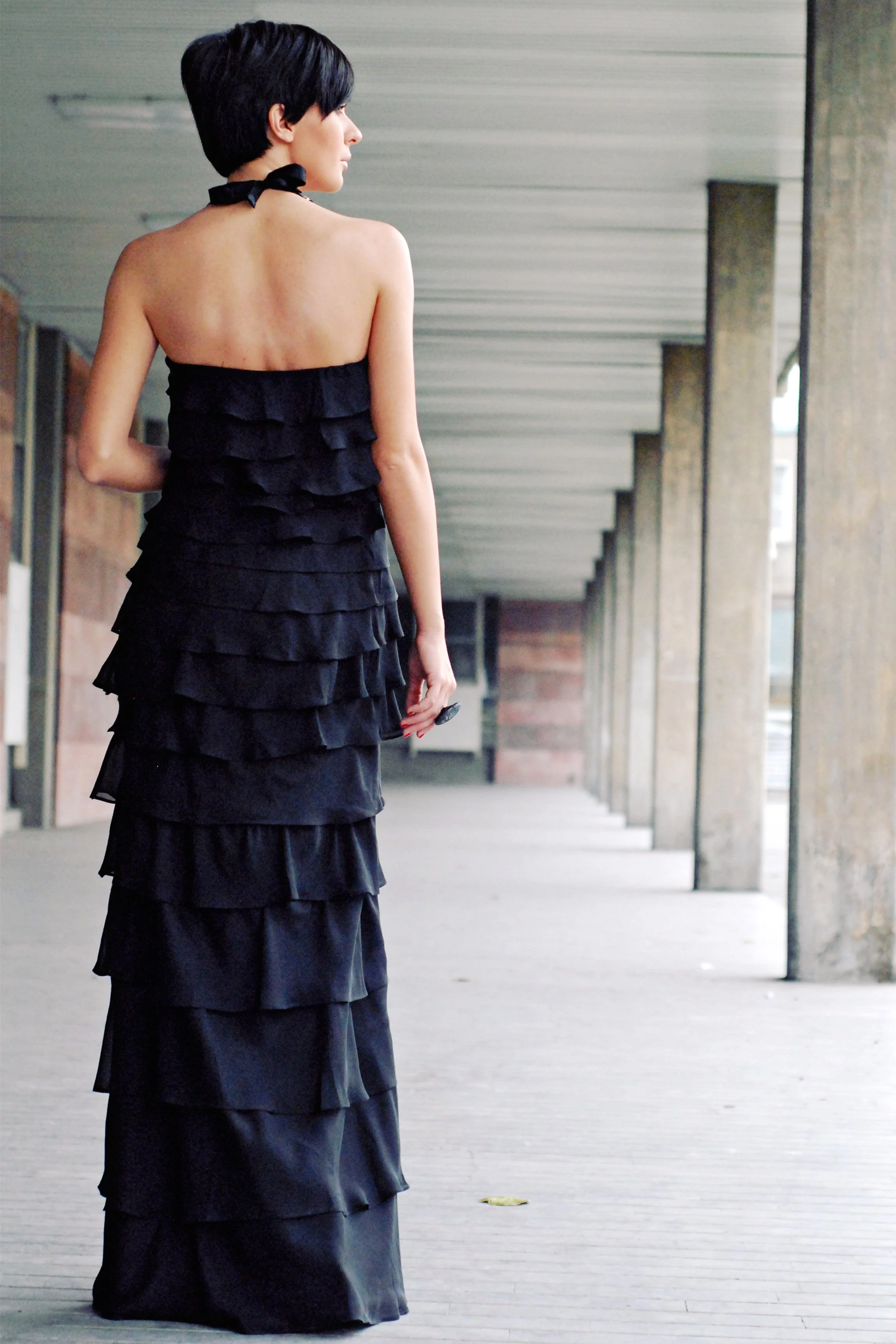 Mermaid Halter Floor Length Chiffon Rhinestone Evening Dress - Image 2