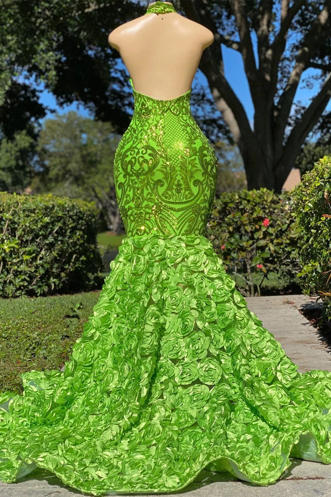 Mermaid High Neck Appliques Lace Sequined Open Back Floor-length Sleeveless Prom Dress - Image 2