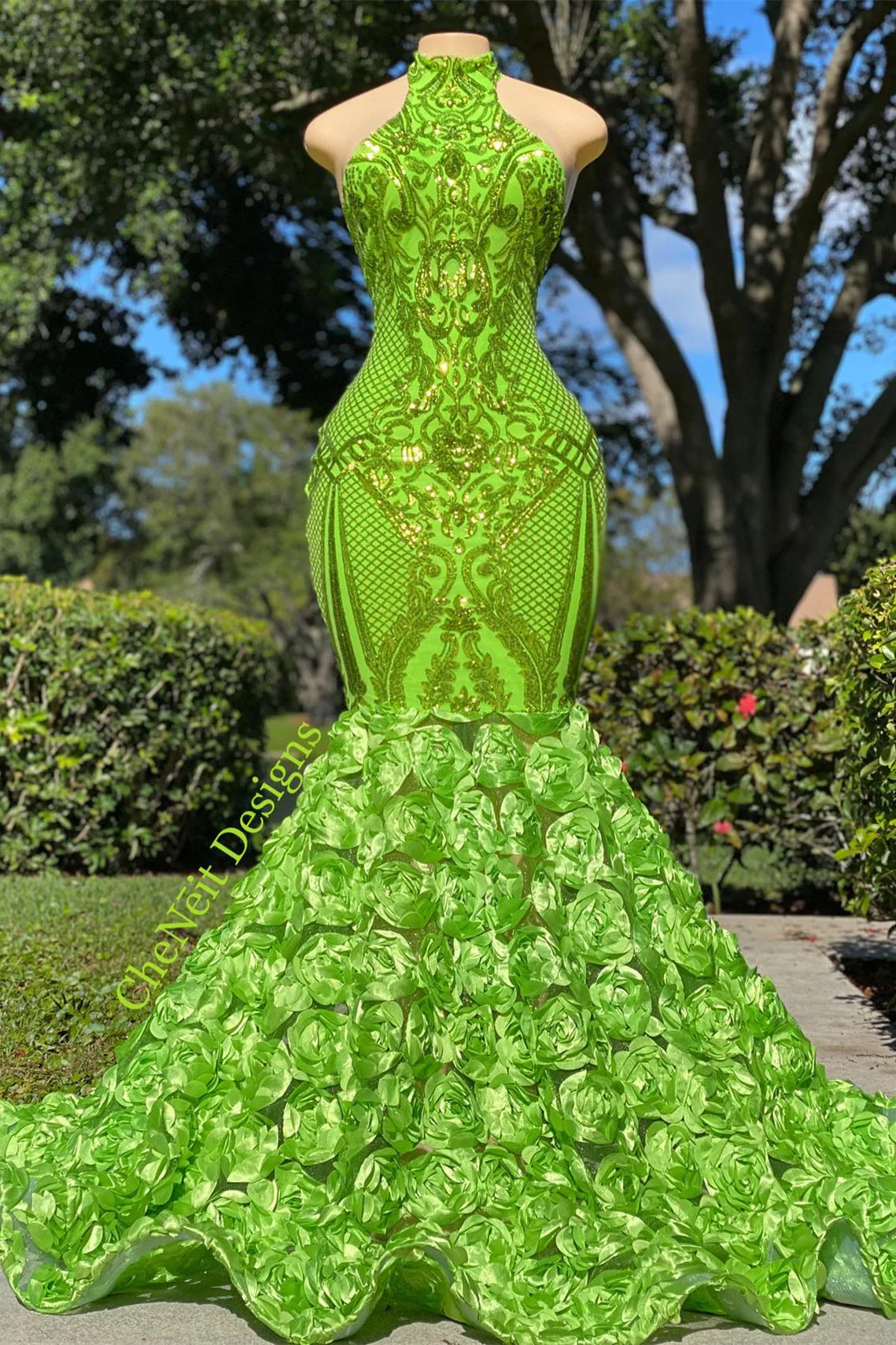 Mermaid High Neck Appliques Lace Sequined Open Back Floor-length Sleeveless Prom Dress - Image 4
