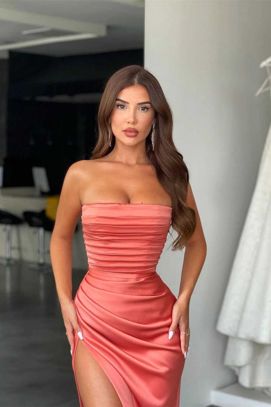 Mermaid Strapless High Split Ruffles Floor-length Sleeveless Open Back Prom Dress - Image 2
