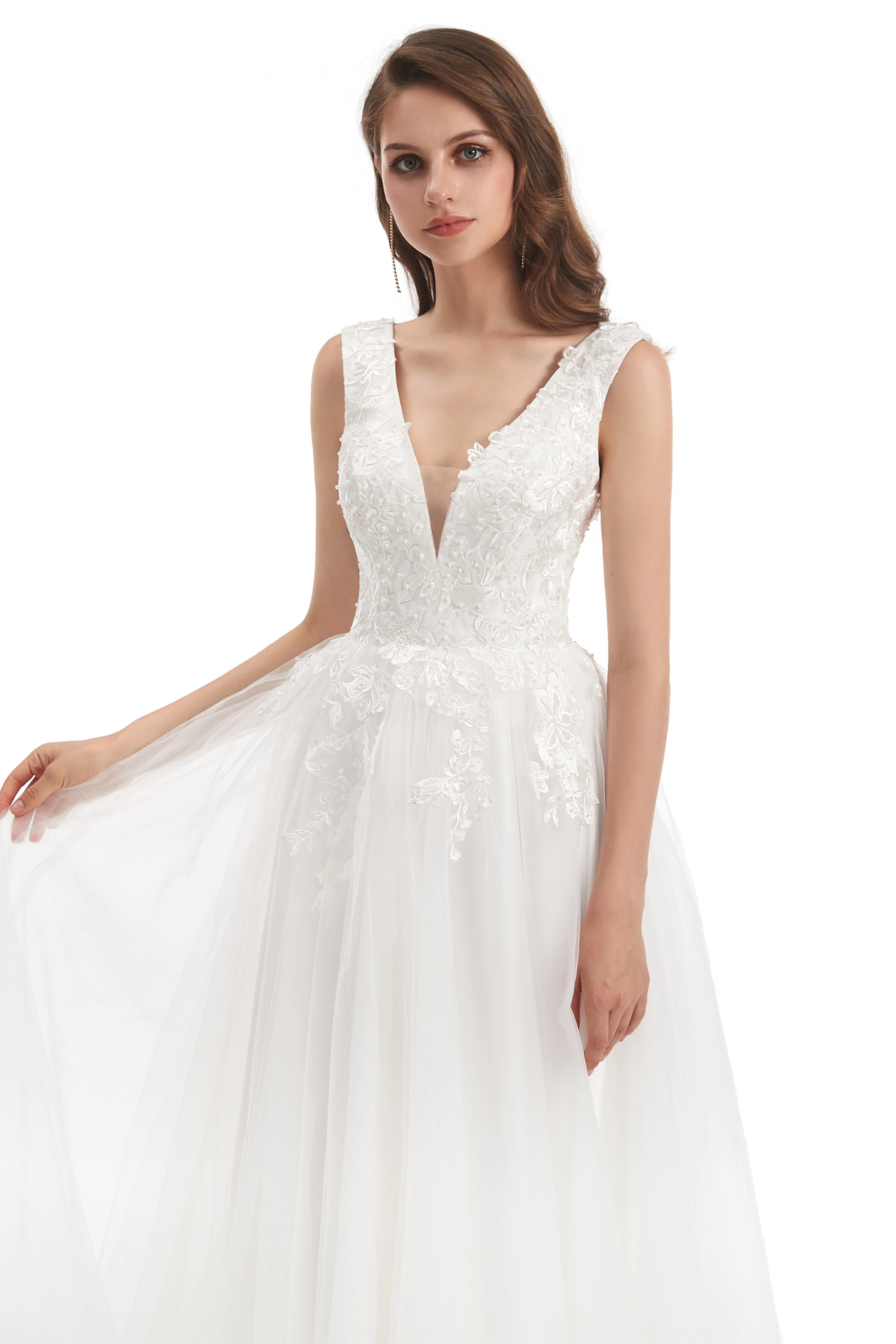 Mermaid V-neck Floor-length Sleeveless Backless Appliques Lace Wedding Dress - Image 8