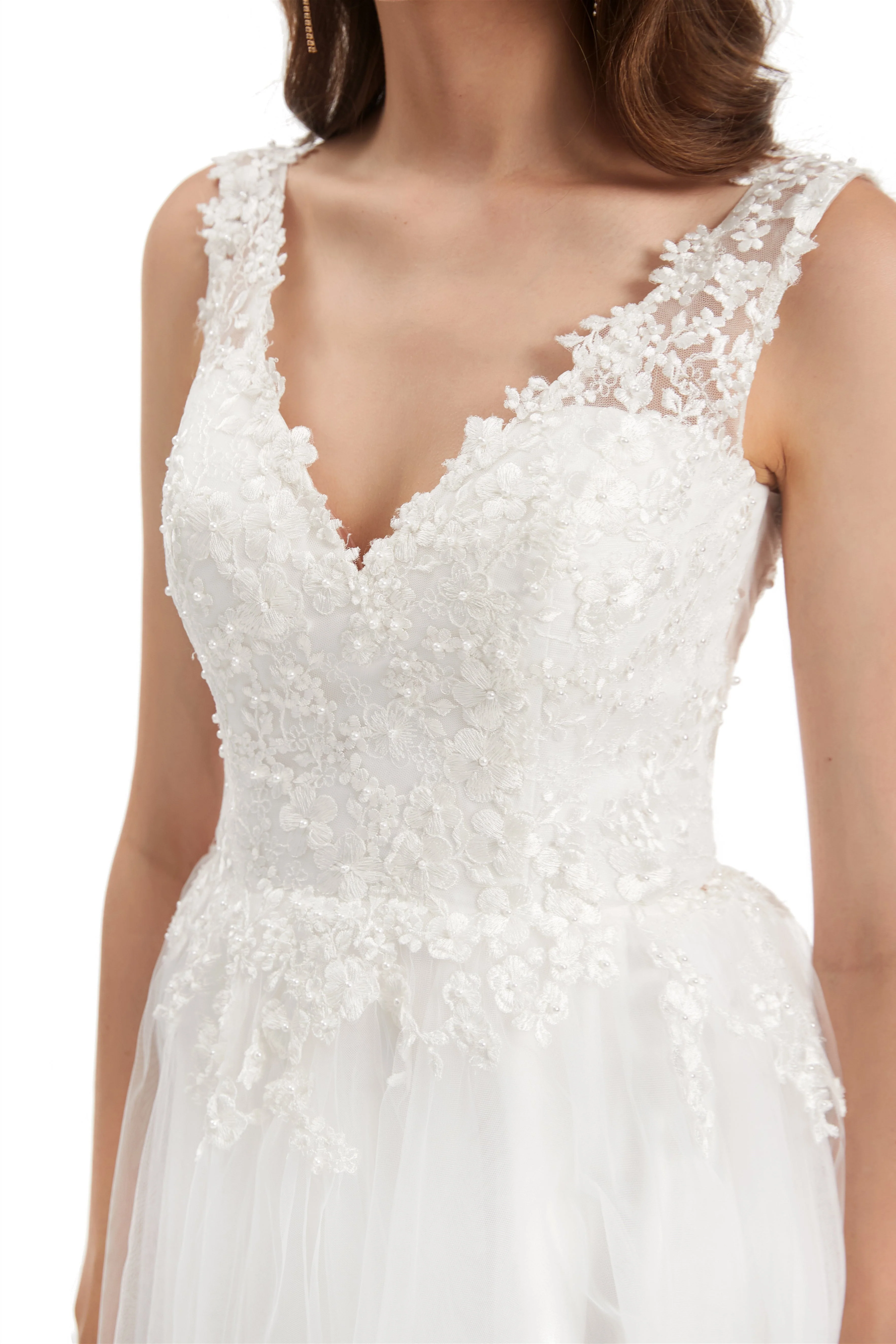 Mermaid V-neck Floor-length Sleeveless Backless Appliques Lace Wedding Dress - Image 9