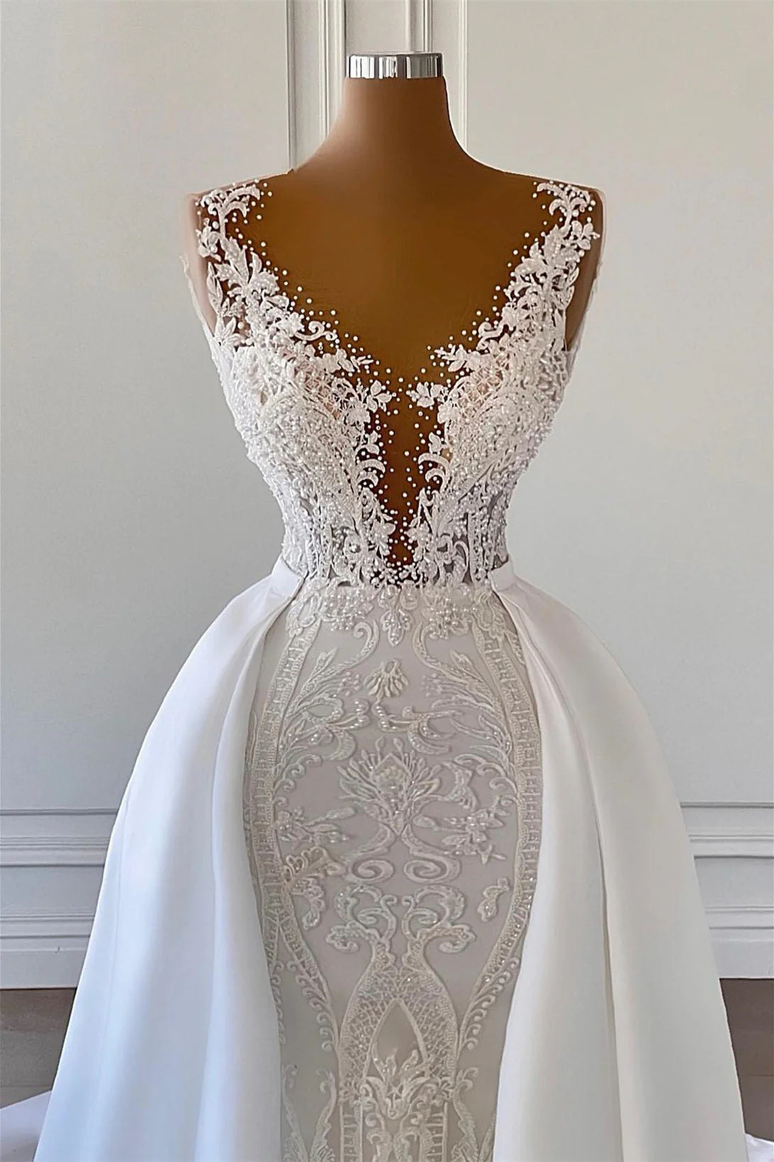 Mermaid V-neck Spaghetti strap Lace Floor-length Sleeveless Applique Beaded With Side Train Wedding Dress - Image 2