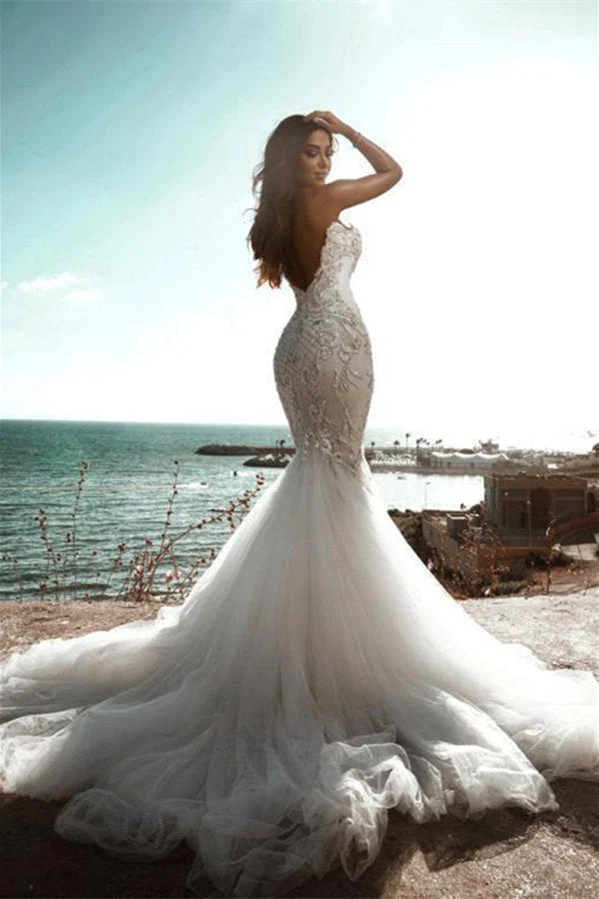 Mermaid V-neck Strapless Sequined Lace Applique Floor-length Sleeveless Open Back Wedding Dress - Image 3