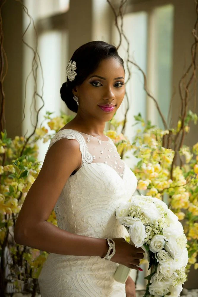 Modern Mermaid Vintage Wedding Dress with Special Lace Beading Sheer Back Bridal Gowns - Image 2