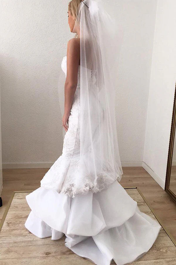 Modern Sweetheart White Lace Appliques Mermaid Ruffless Long Wedding Dress - Image 2