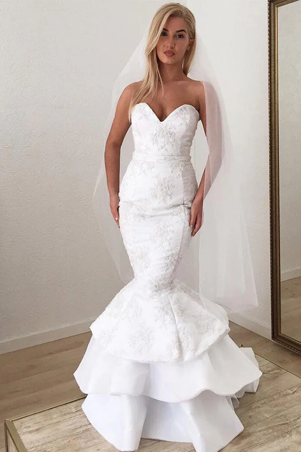 Modern Sweetheart White Lace Appliques Mermaid Ruffless Long Wedding Dress - Image 3