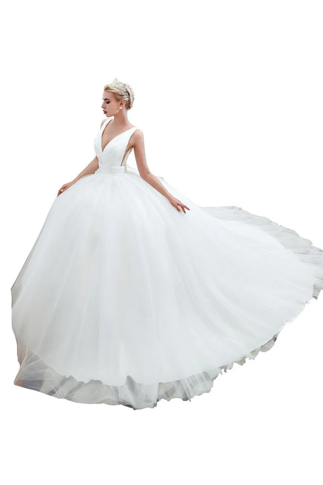 Modern V neck sleeveless White Princess Spring Wedding Dress - Image 11