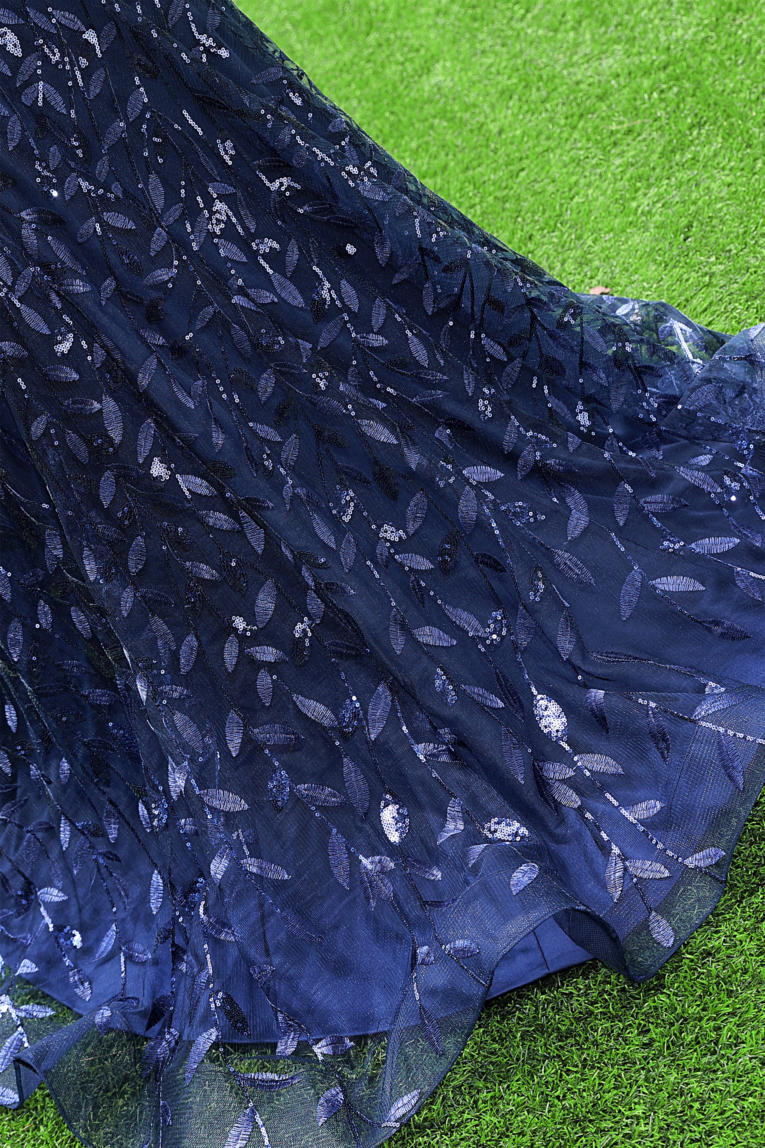 Navy Blue Mermaid V-neck Straps Sequin Lace Prom Dresses - Image 8
