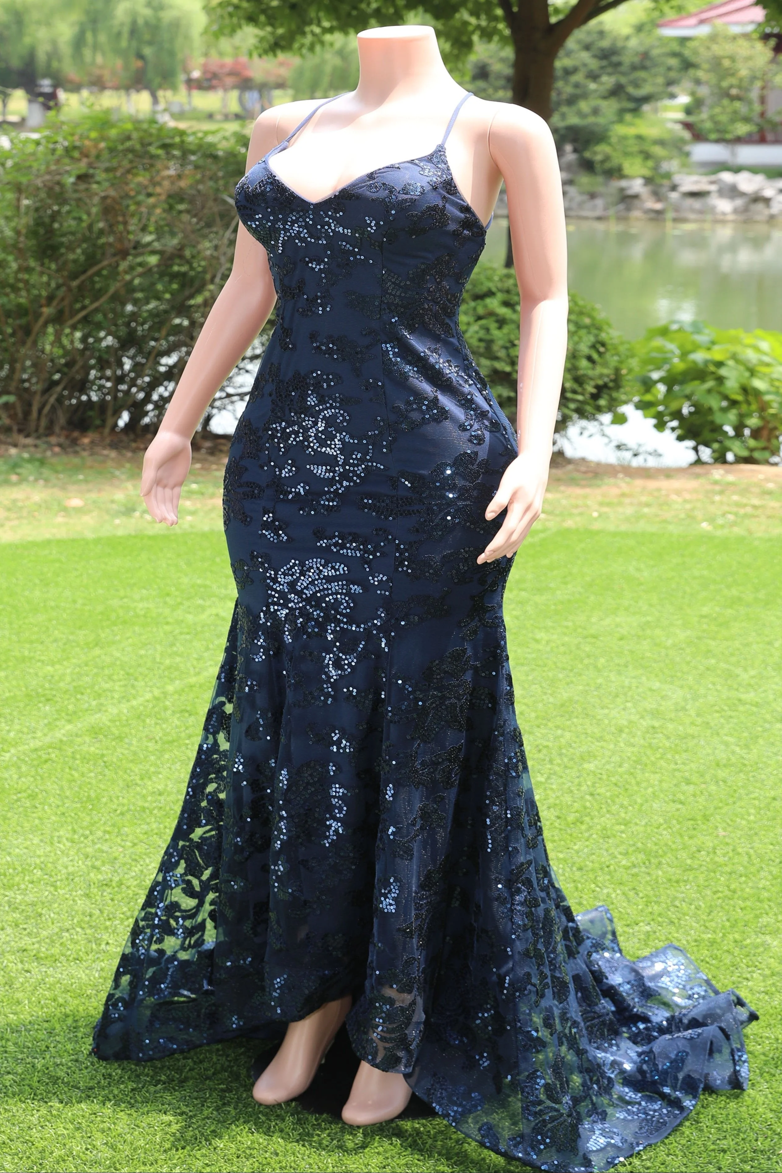 Navy Blue V-neck Mermaid Tulle High Split Prom Dresses - Image 4
