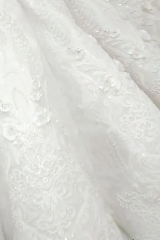 New Arrival V Neck Cap Sleeve Beads Crystals Mermaid Wedding Dress Lace Applique - Image 3