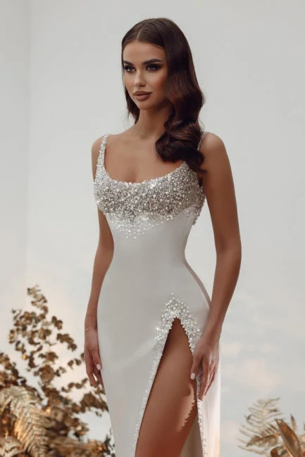 Chraming Square Sleeveless Wedding Dress with pearls - Image 3