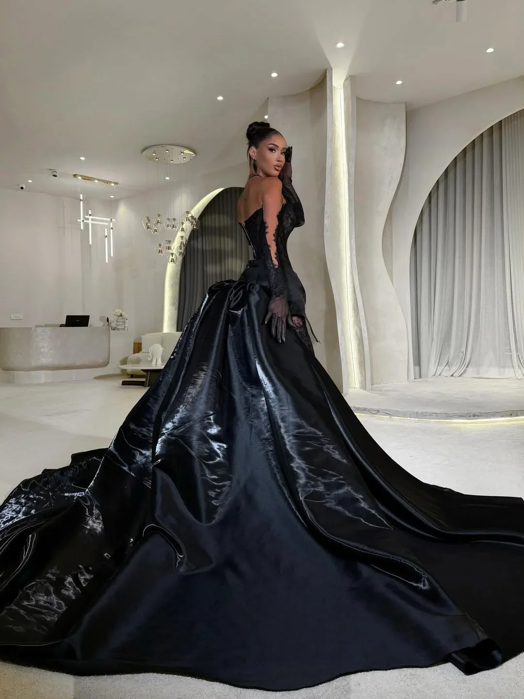Off-the-shoulder Black Lace Bateau Neck Long Sleeves Pleated Prom Dress with Train - Image 4
