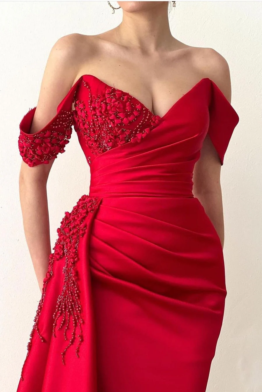Off-the-shoulder Burgundy Beaded Long Prom Dress with Half Train - Image 2
