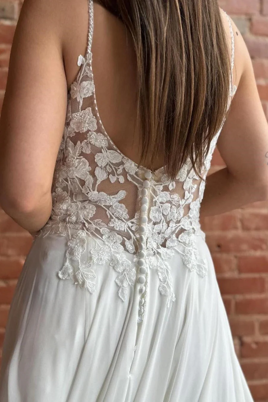 Pretty Chiffon Sleeveless Spaghetti-Straps Wedding Dresses Appliques Lace Open Back With Side Slit Beads - Image 2