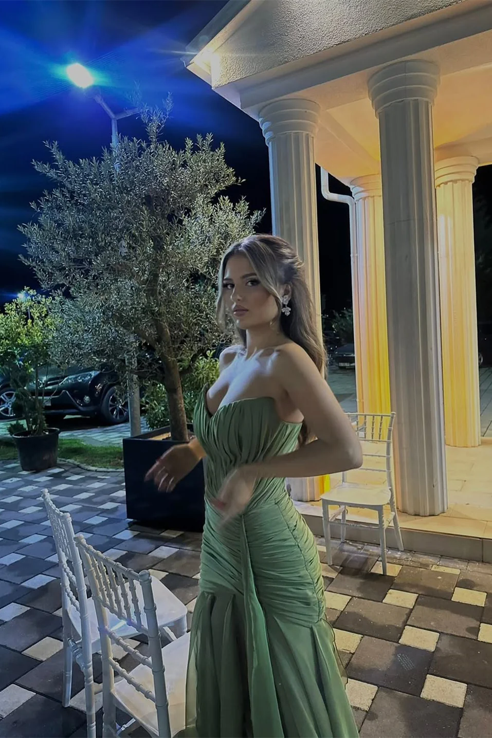 Pretty Moss Sweetheart Strapless Sleeveless Chiffon Prom Dresses Long Ruffle With  Lace-Up Back - Image 2