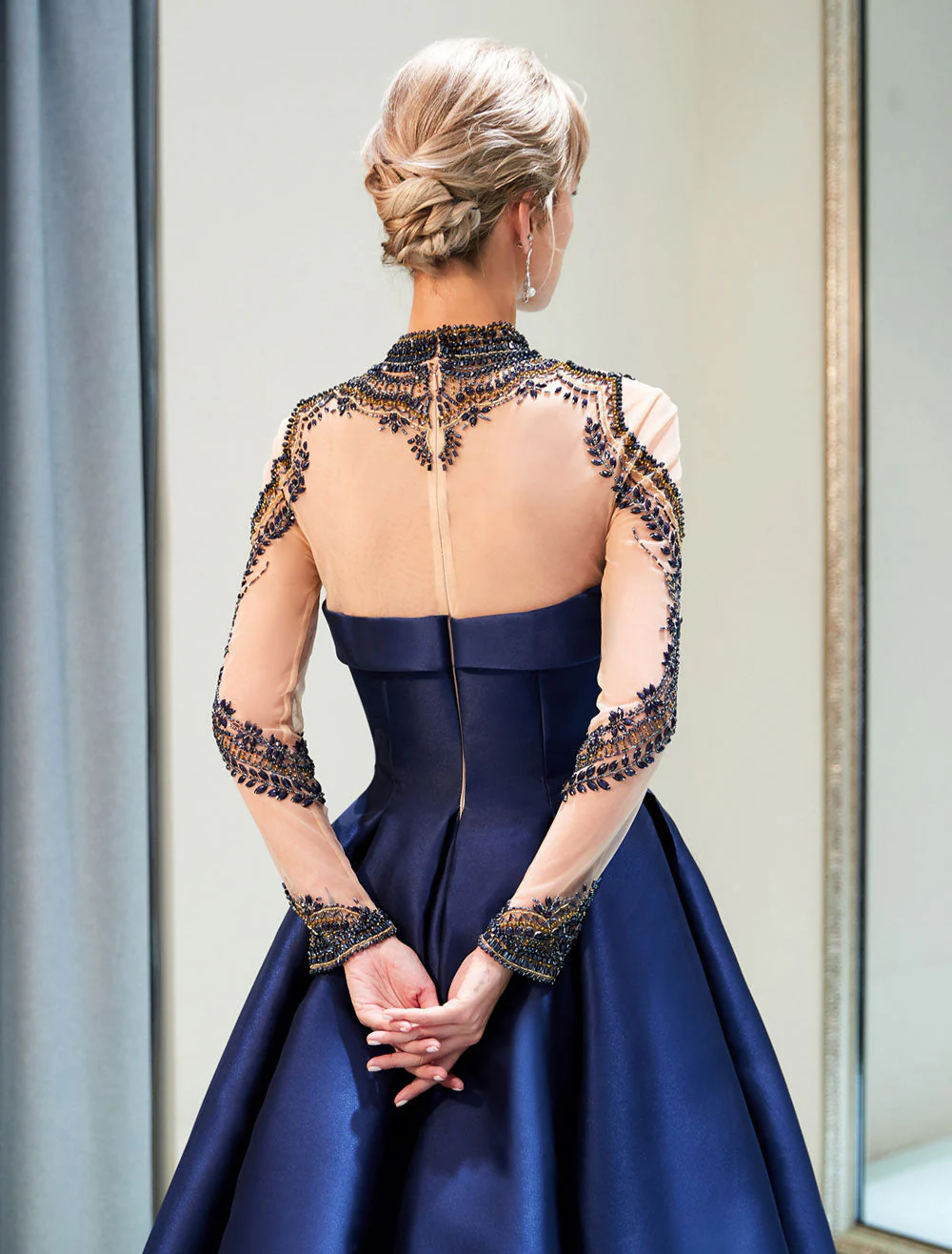 Glamorous Evening Dresses Luxury Dark Navy Satin A Line Long Sleeve Lace Illusion High Collar Quinceanera Dress - Image 7