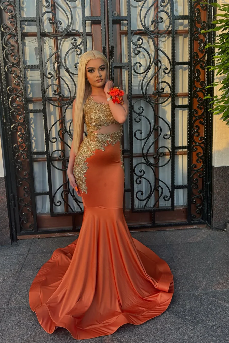 Red Satin Mermaid Column Gold Beaded Sleeveless Long Prom Dresses - Image 3