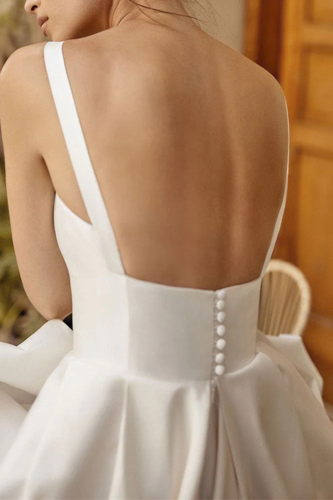 Retro Wedding Dresses Square Neck Sleeveless Satin Fabric Court Train Sash Bridal Dress - Image 5
