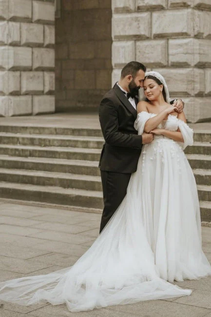Modern Off-the-Shoulder Cap Sleeves Long tulle Wedding Dresses Online - Image 7