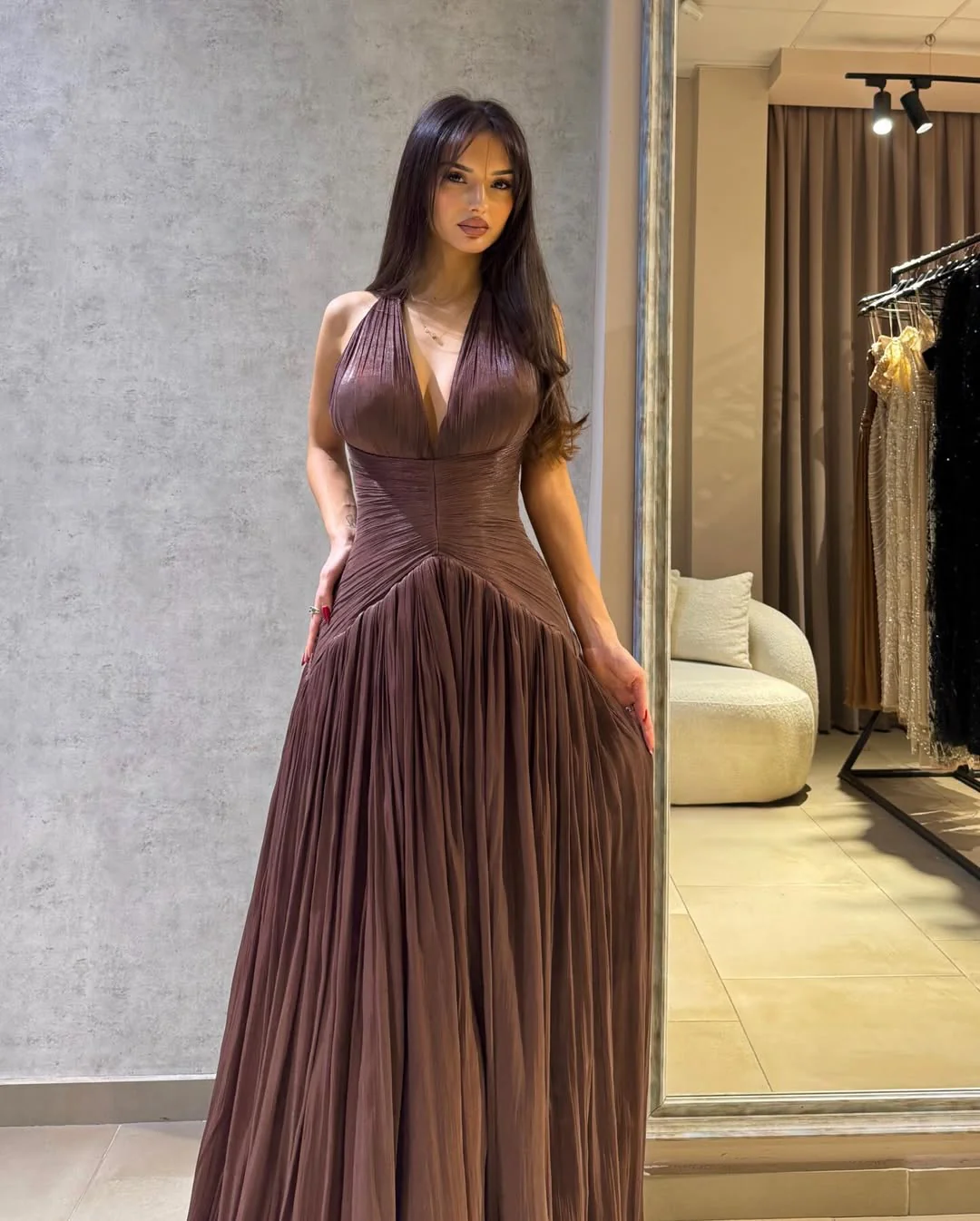 Romantic V-Neck Halter Sleeveless Prom Dresses A-Line Long With Pleats - Image 2