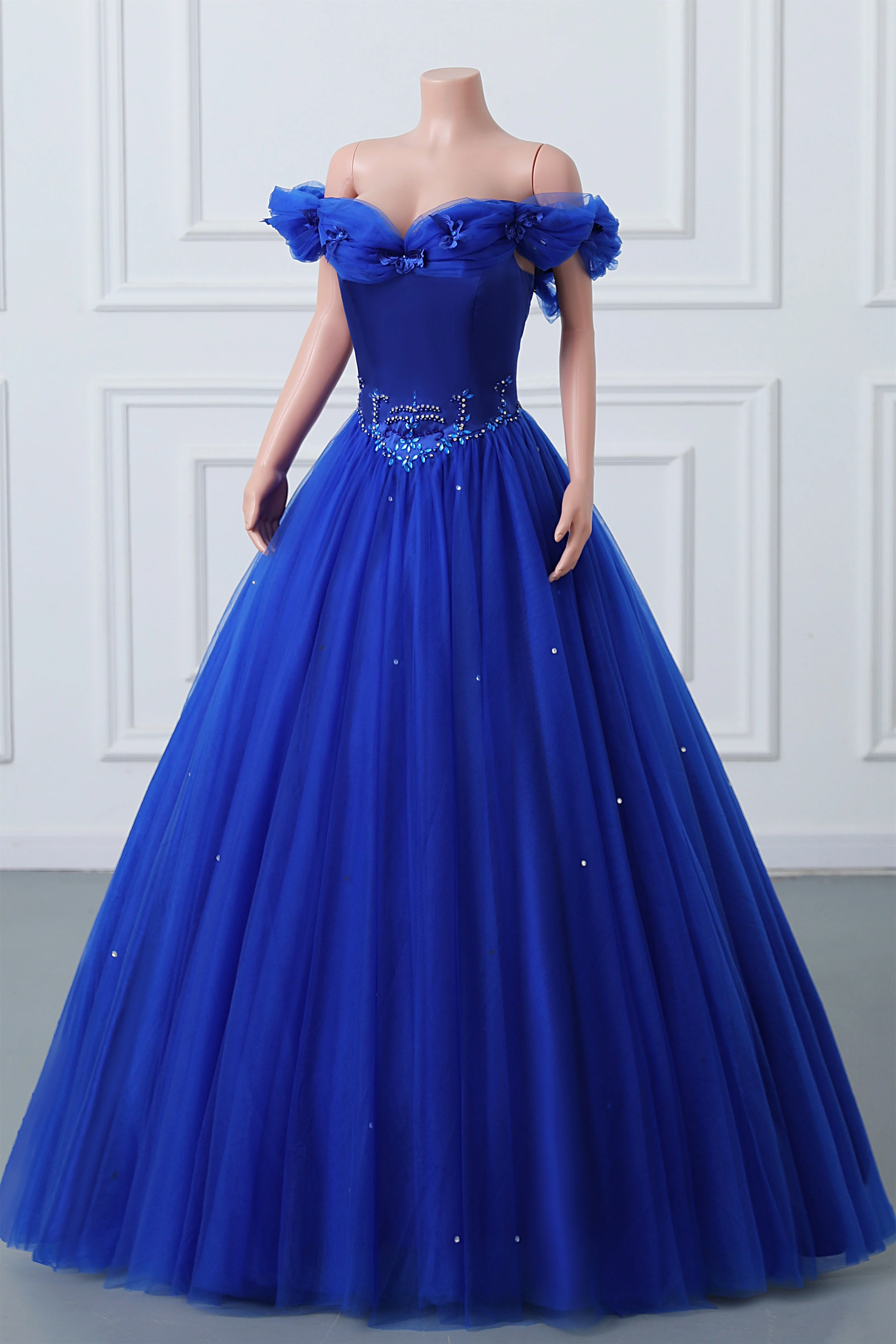Royal Blue Off-the-shoulder Sweetheart Beaded Flowers Ball Gown Tulle Prom Dresses - Image 3