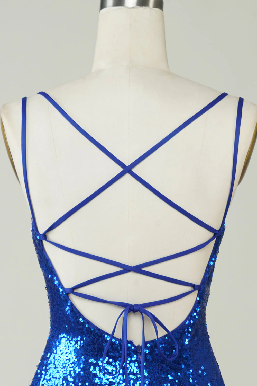 Elegant Royal Blue Sequined Backless Tight Homecoming Dress - Image 5