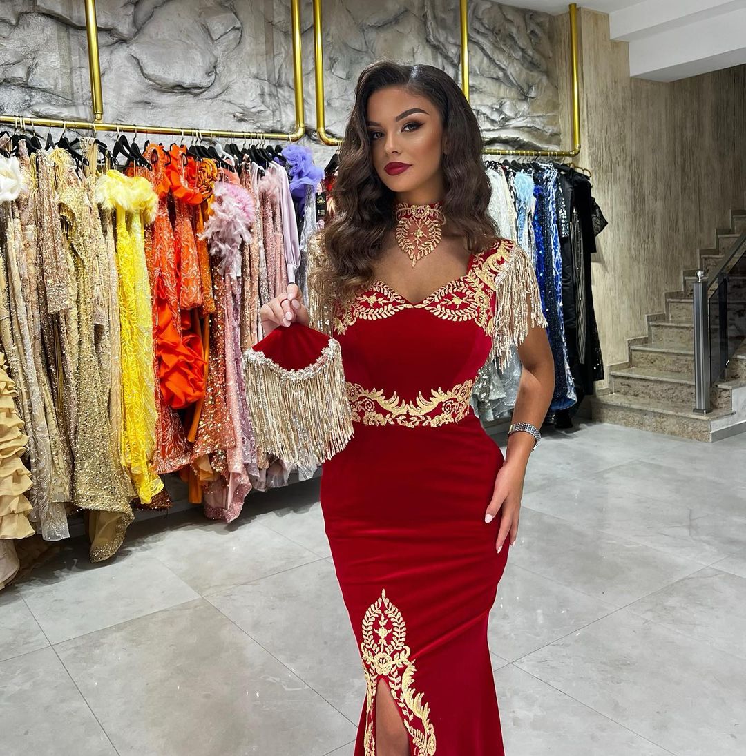 Classic Sweetheart Sleeveless Mermaid Ruby Prom Dresses Long Slit Online - Image 2